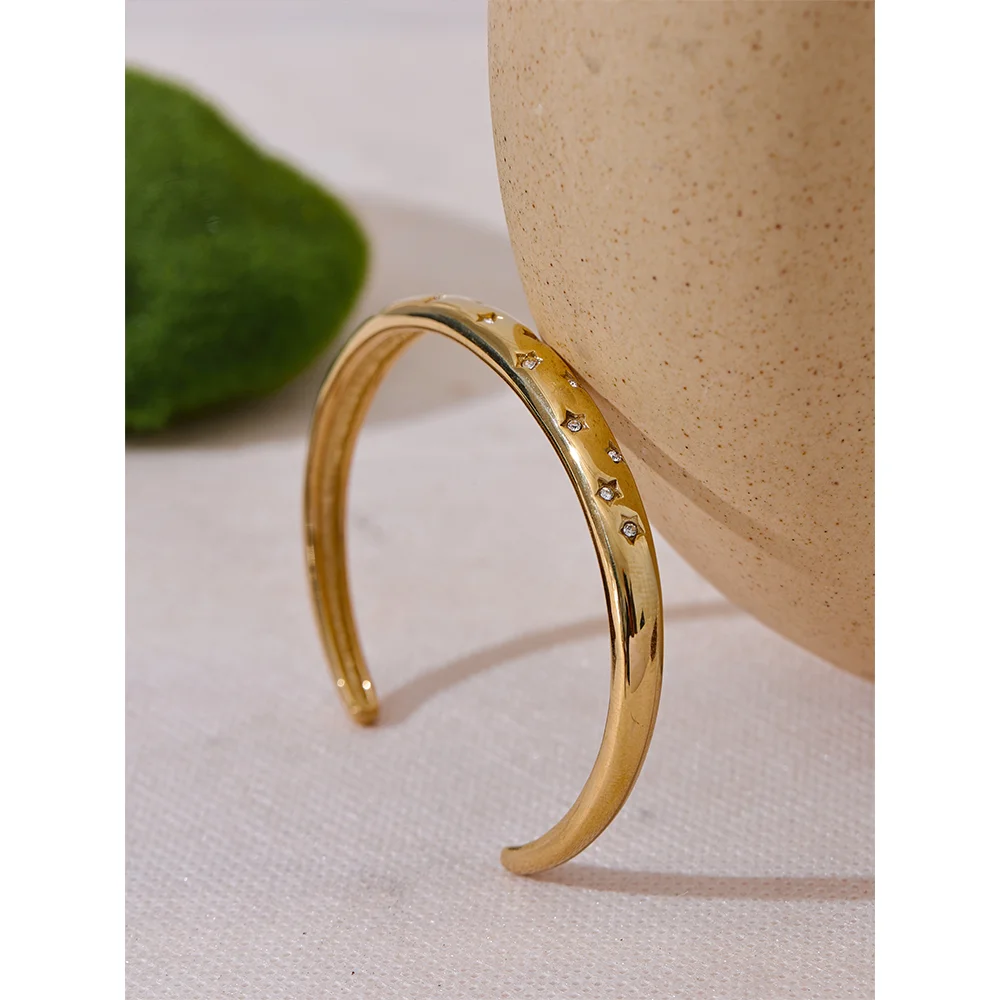 Bracelete Minimalista Estrelas em Zircônia