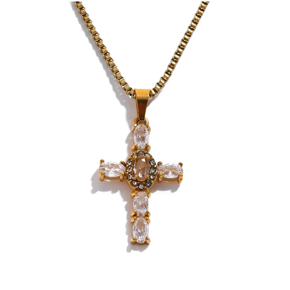 Colar Cruz Delicada Com Zircônia