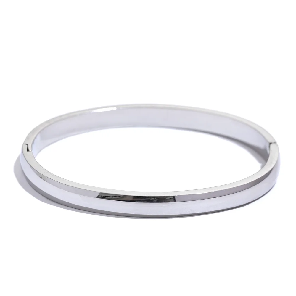 Bracelete Minimalista Acabamento Reto