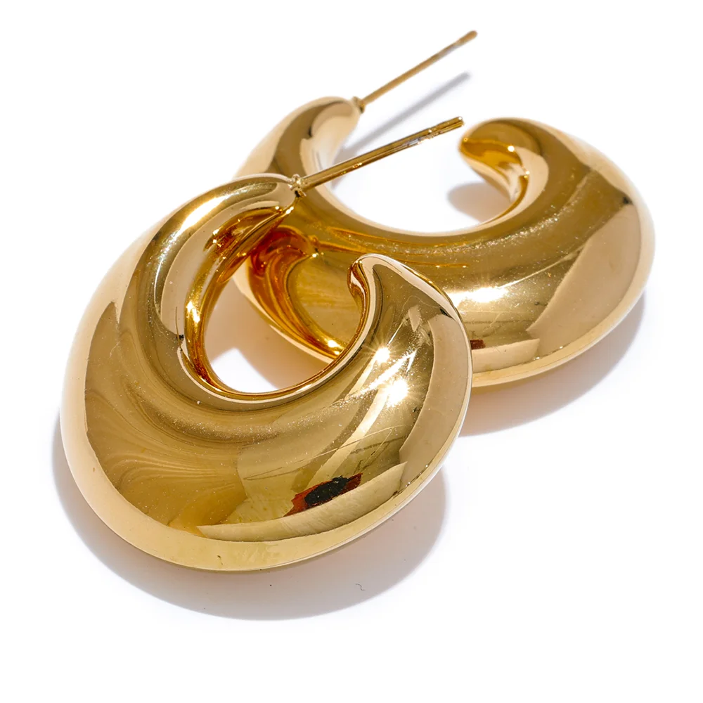 Brinco em Ouro 18k Argola C Orgânica