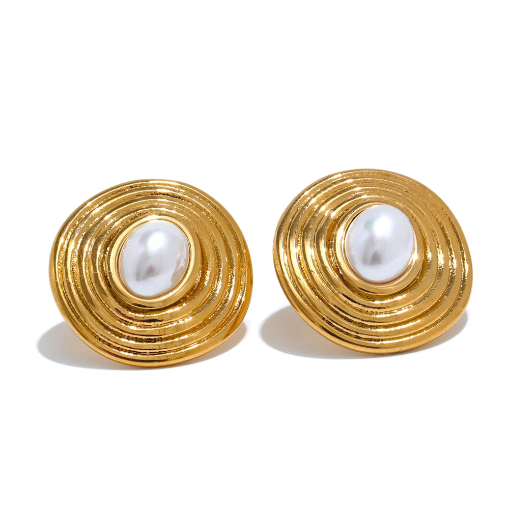 Brinco em Ouro 18k Pérola Detalhe Redondo