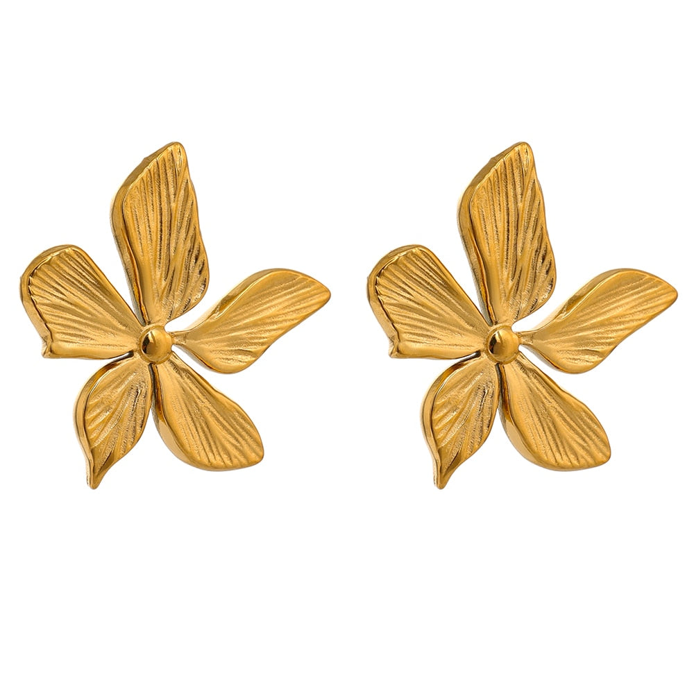 Brinco Floral Moderno em Ouro
