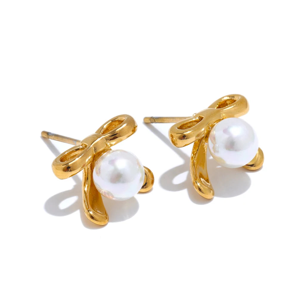 Brinco em Ouro 18k Pérola Lacinho