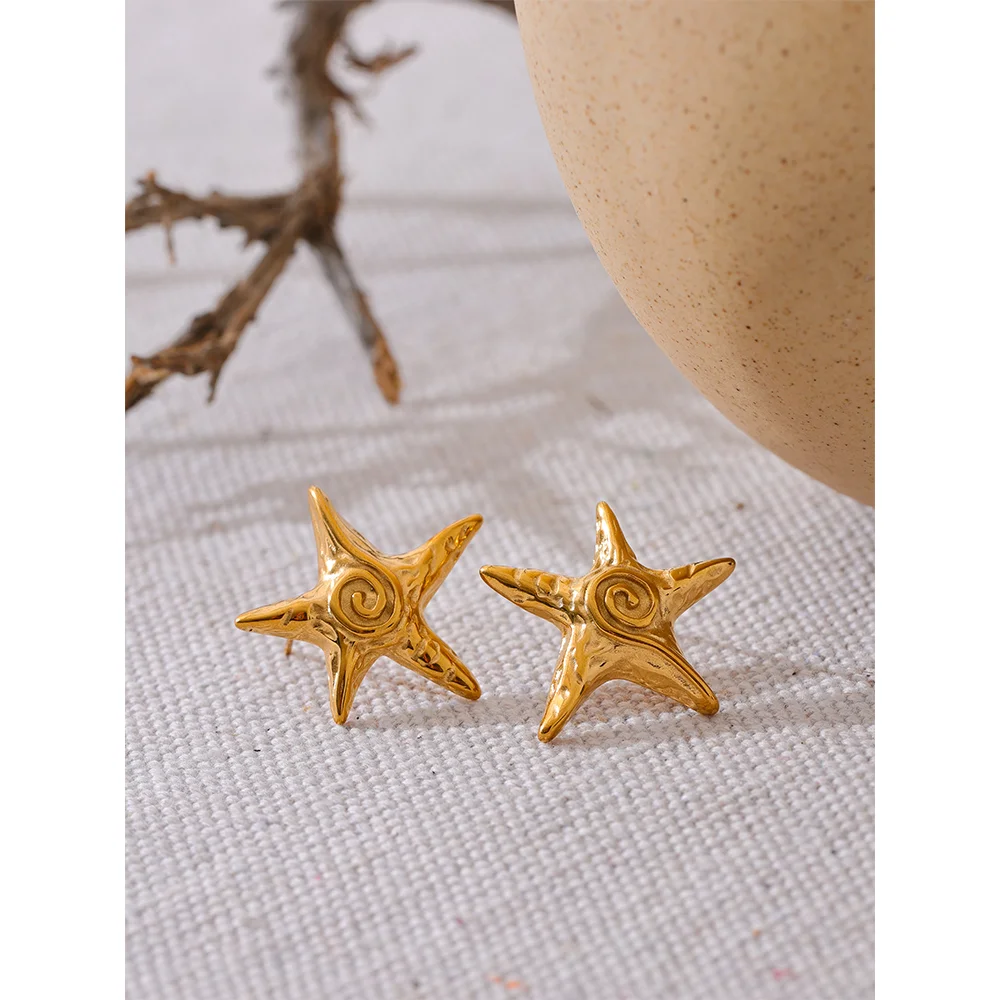 Brinco em Ouro 18k Estrela Lúdica