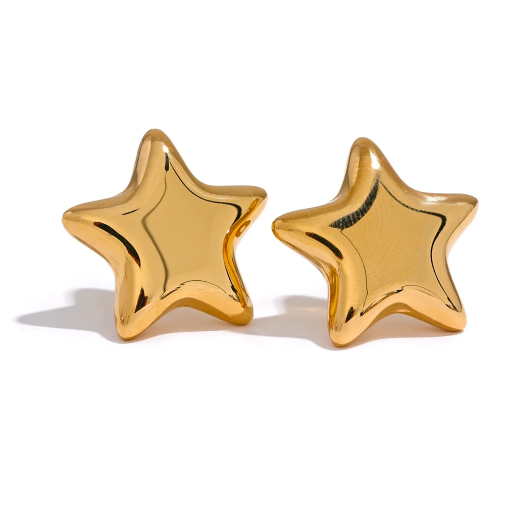 Brinco em Ouro 18k Estrela Minimalista Lisa